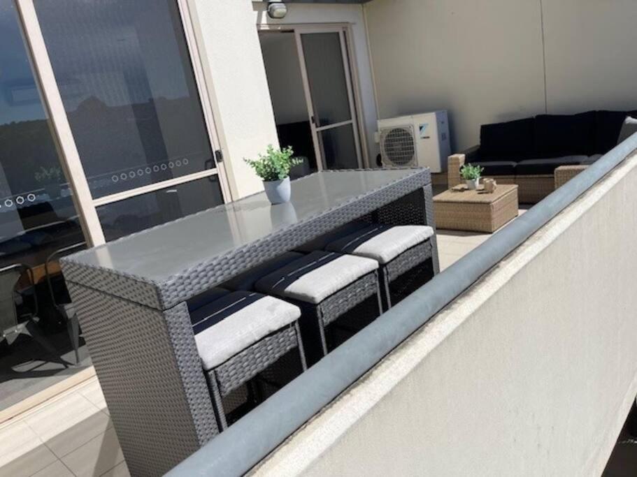 Qbn Cracker: 2Br, 2Ba, 2 Secure B/ Ment Car Parks Apartment Queanbeyan Exterior photo